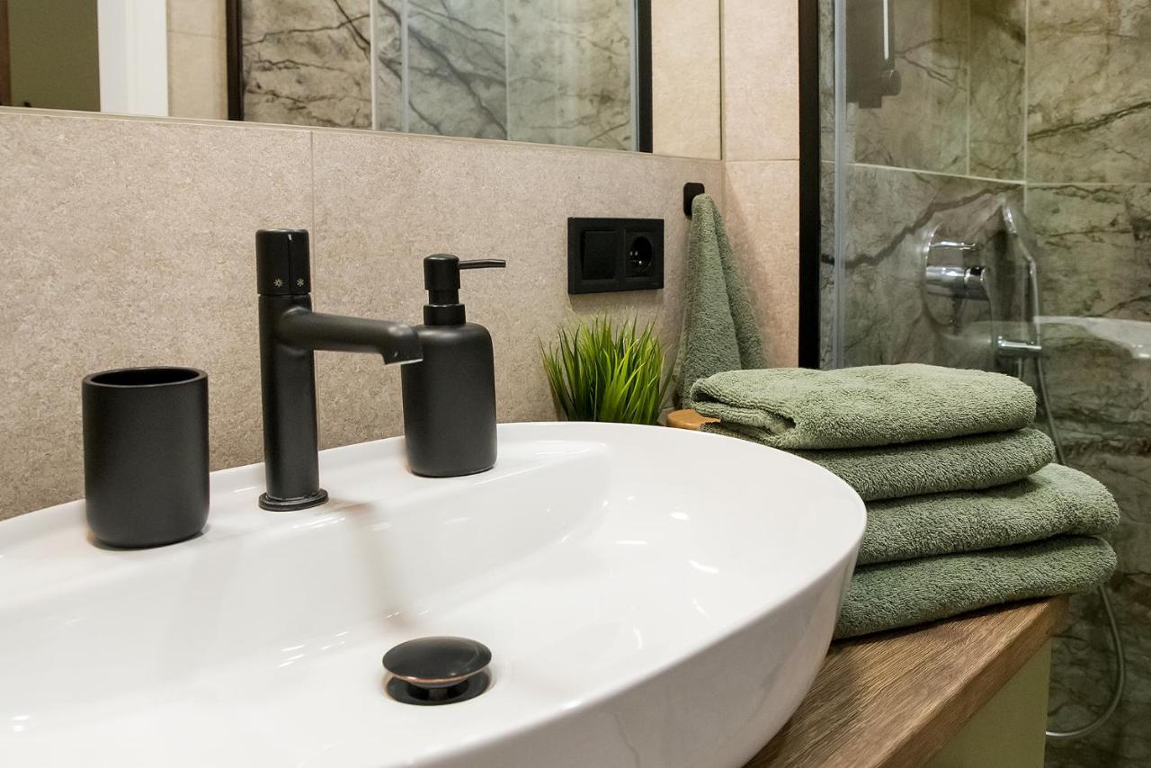 W&K Apartments - Balance Suite - Faktura Vat, Parking コシャリン エクステリア 写真